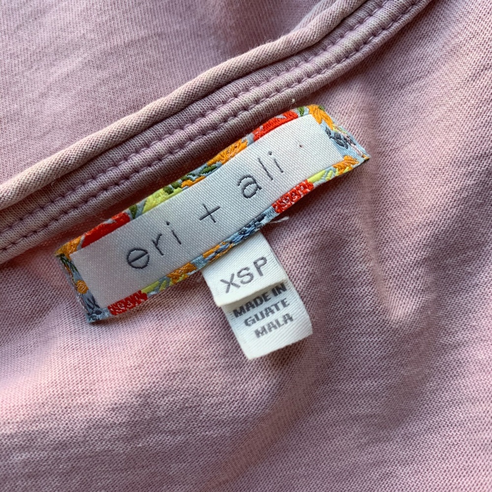 Anthropologie Soft Pink Bleach V Neck T-Shirt XSP - Picture 6 of 6